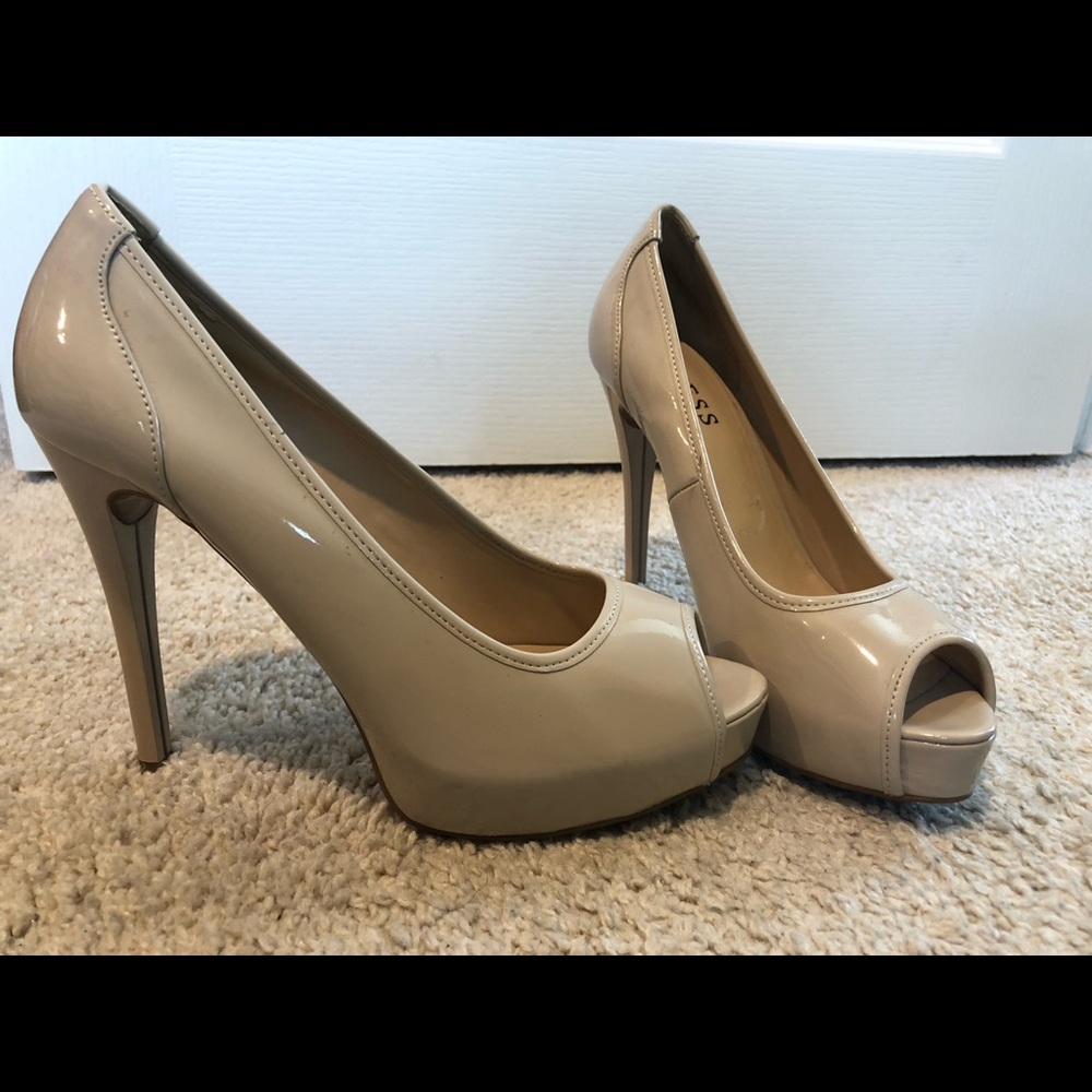 Heels - Picture 2 of 3